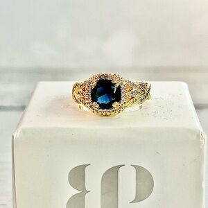 Retro Gold Ring with Deep Blue Gemstone (hard to find)